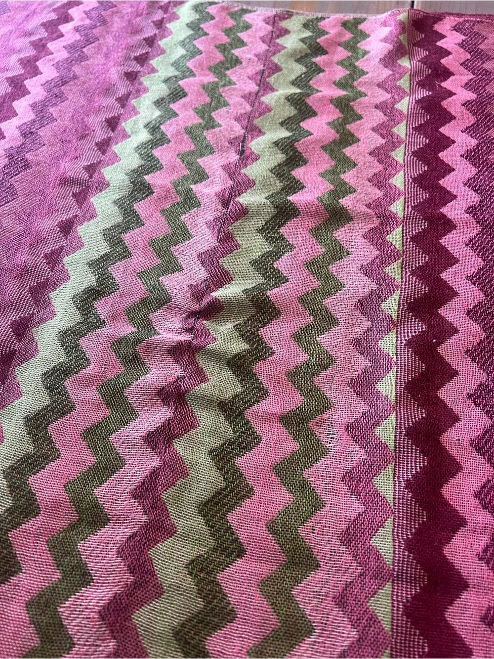 Women’s Chevron Scarf Pink Green Burgundy Zigzag Knit Fringed Wrap